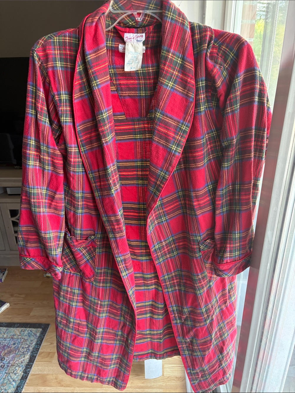 Plaid Shawl-Collar Pajama Robe in Red Tartan